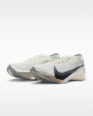 Nike Streakfly 2 Road Racing Shoes. Nike FI